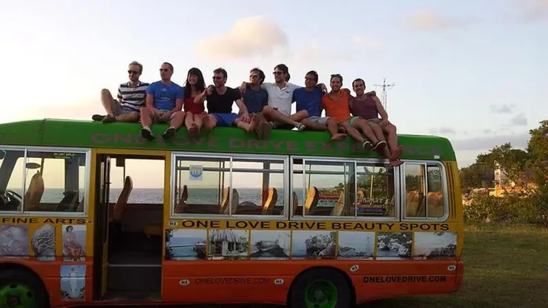 One Love Bus: Negril bar crawl